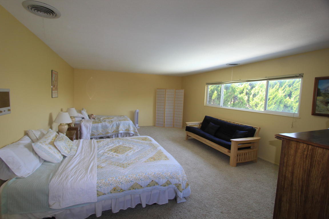 1201 W Robert Ave, Oxnard, CA 93030 photo 7