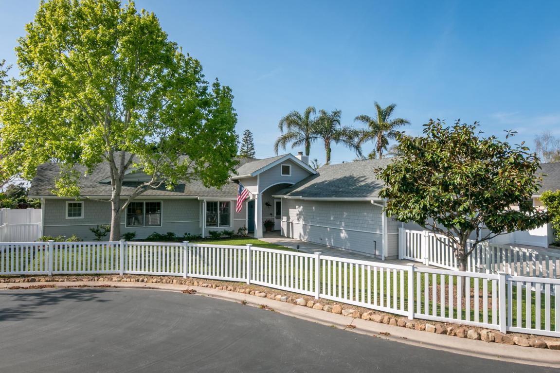 130 Morgan Ln, Carpinteria, CA 93013 photo 1