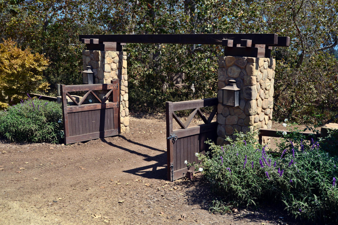 200 Lambert Rd, Carpinteria, CA 93013 photo 7