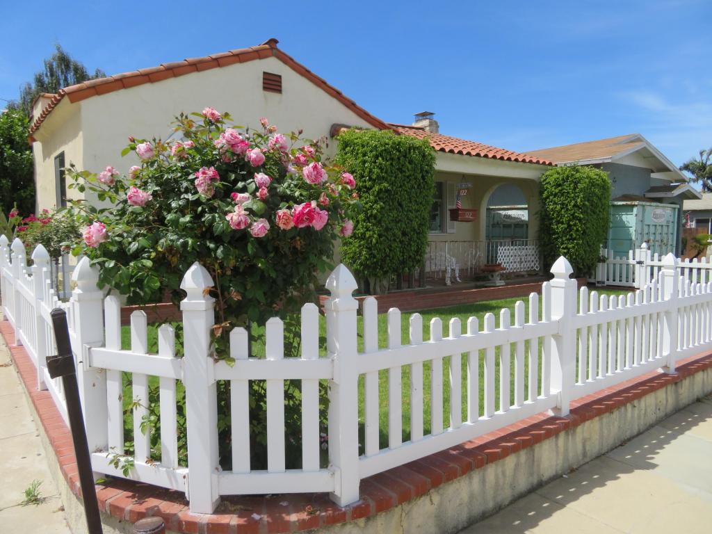 322 E Lewis St, Ventura, CA 93001 photo 1