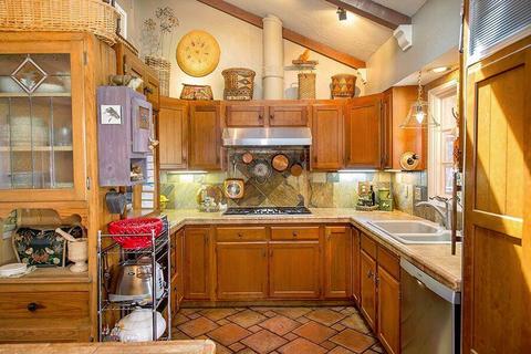 305 Topa Topa Dr, Ojai, CA 93023 photo 11