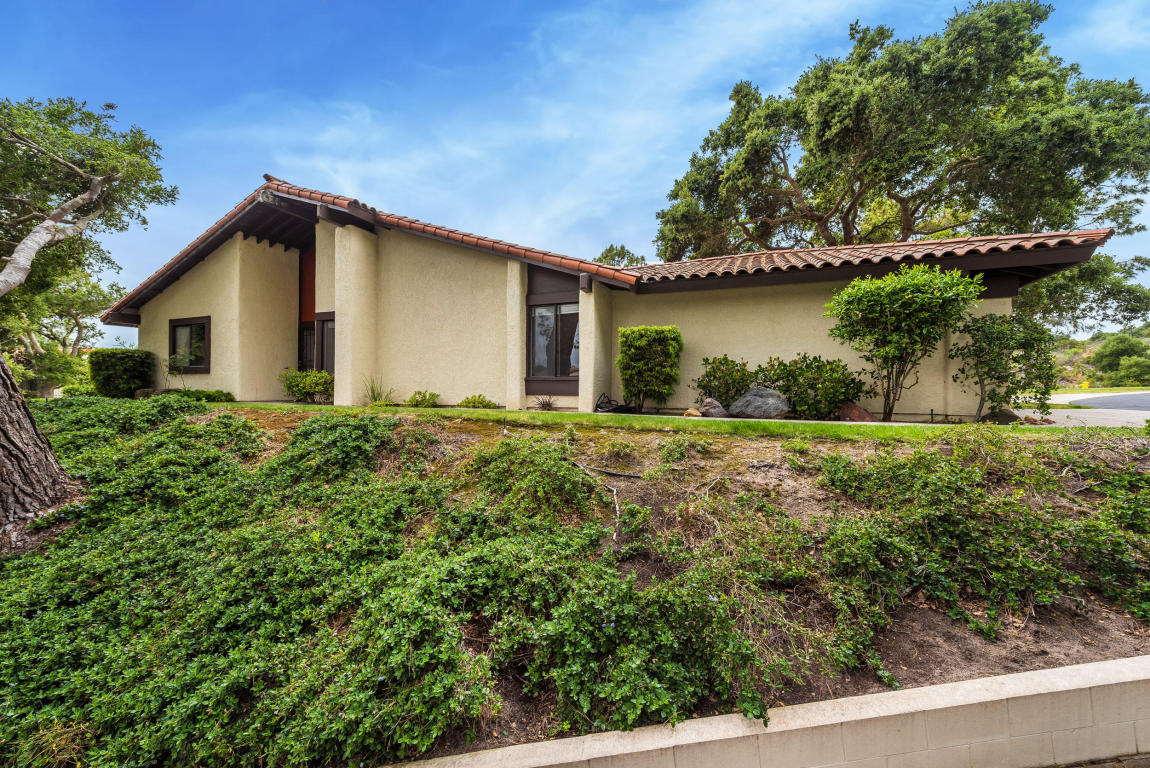 168 Oak Hill Dr, Lompoc, CA 93436 photo 2
