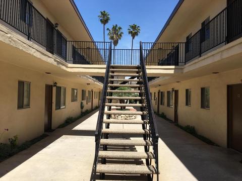 1400 Edgewood Way, Oxnard, CA 93030 photo 4