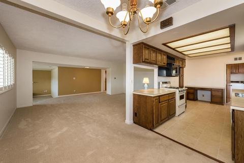 424 N 1st St, Lompoc, CA 93436 photo 8
