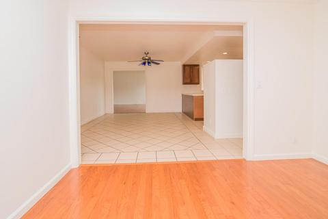808 N D St, Lompoc, CA 93436 photo 8