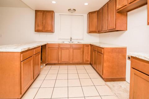 808 N D St, Lompoc, CA 93436 photo 10