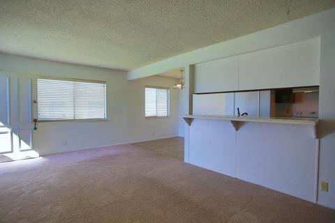 5965 Hickory St #3, Carpinteria, CA 93013 photo 3
