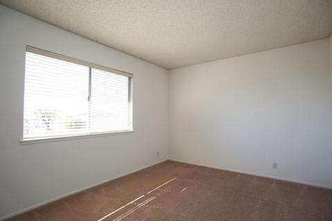 5965 Hickory St #3, Carpinteria, CA 93013 photo 5