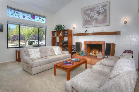 1305 Trieste Ln, Carpinteria, CA 93013 photo 2