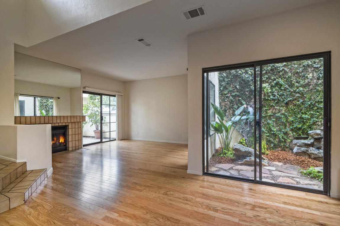 1215 Franciscan Ct #2, Carpinteria, CA 93013 photo 2