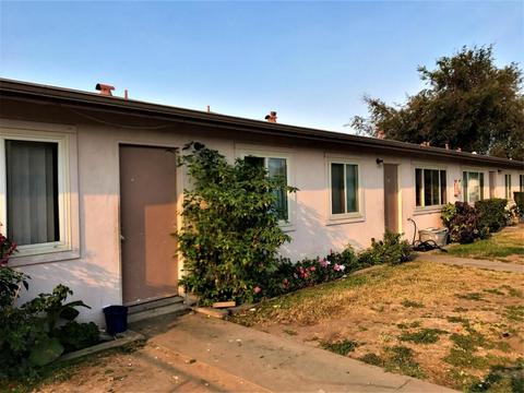 212 N O St, Lompoc, CA 93436 photo 2