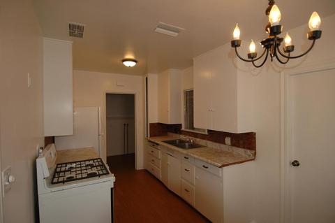 310 S L St, Lompoc, CA 93436 photo 4