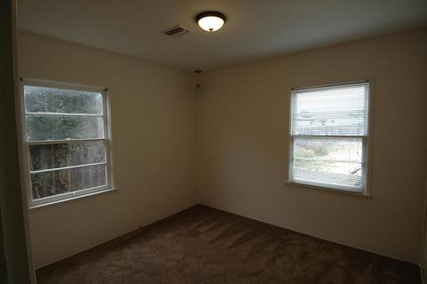 310 S L St, Lompoc, CA 93436 photo 5