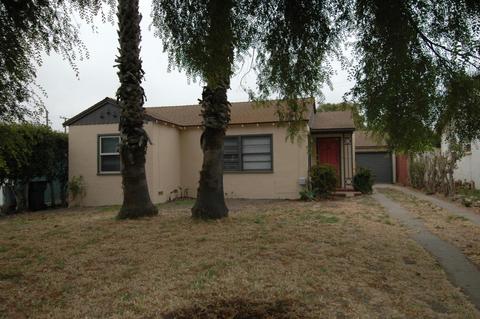 310 S L St, Lompoc, CA 93436 photo 1