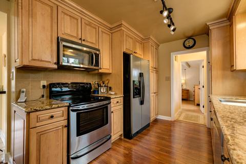 409 Crestview Dr, Ojai, CA 93023 photo 9