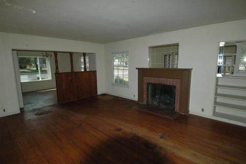 336 S L St, Lompoc, CA 93436 photo 3