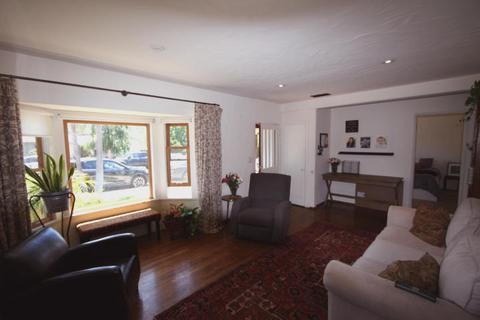 1375 Vallecito Pl, Carpinteria, CA 93013 photo 2