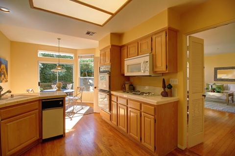 1258 Cravens Ln #2, Carpinteria, CA 93013 photo 5