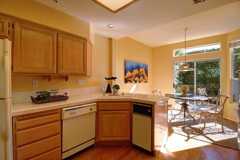 1258 Cravens Ln #2, Carpinteria, CA 93013 photo 6