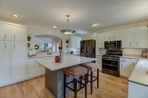 5409 Dariesa St, Carpinteria, CA 93013 photo 4