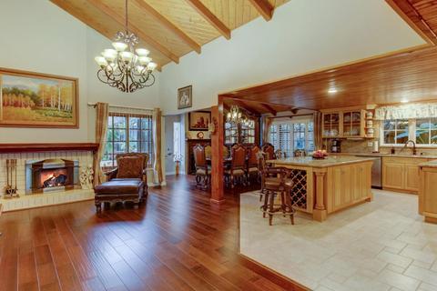 5460 Hales Ln, Carpinteria, CA 93013 photo 3