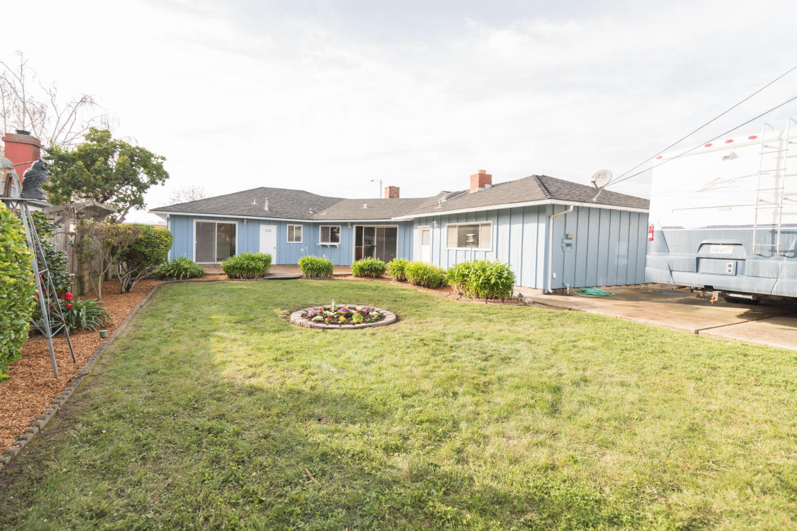 304 S 6th St, Lompoc, CA 93436 photo 13