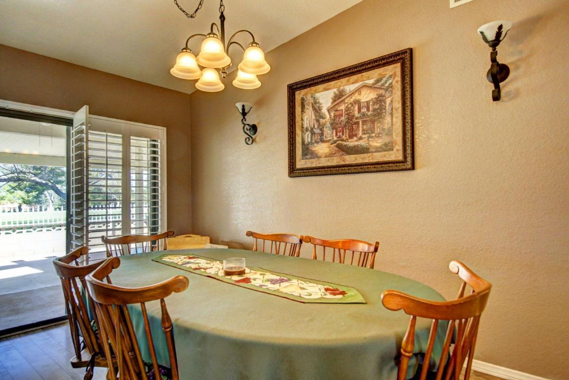 2674 Beech Tree St, Hemet, CA 92545 photo 6