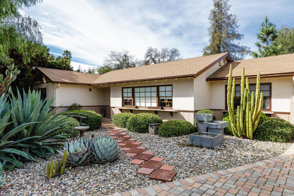 819 Daly Rd, Ojai, CA 93023 photo 1