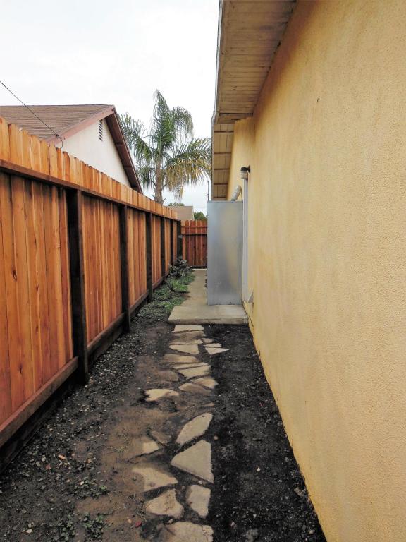 1129 N 3rd St, Lompoc, CA 93436 photo 10