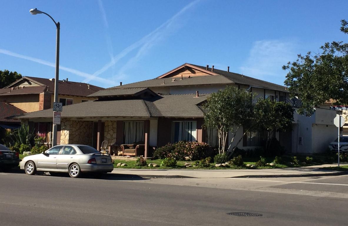 1011 W 7th St, Oxnard, CA 93030 photo 1