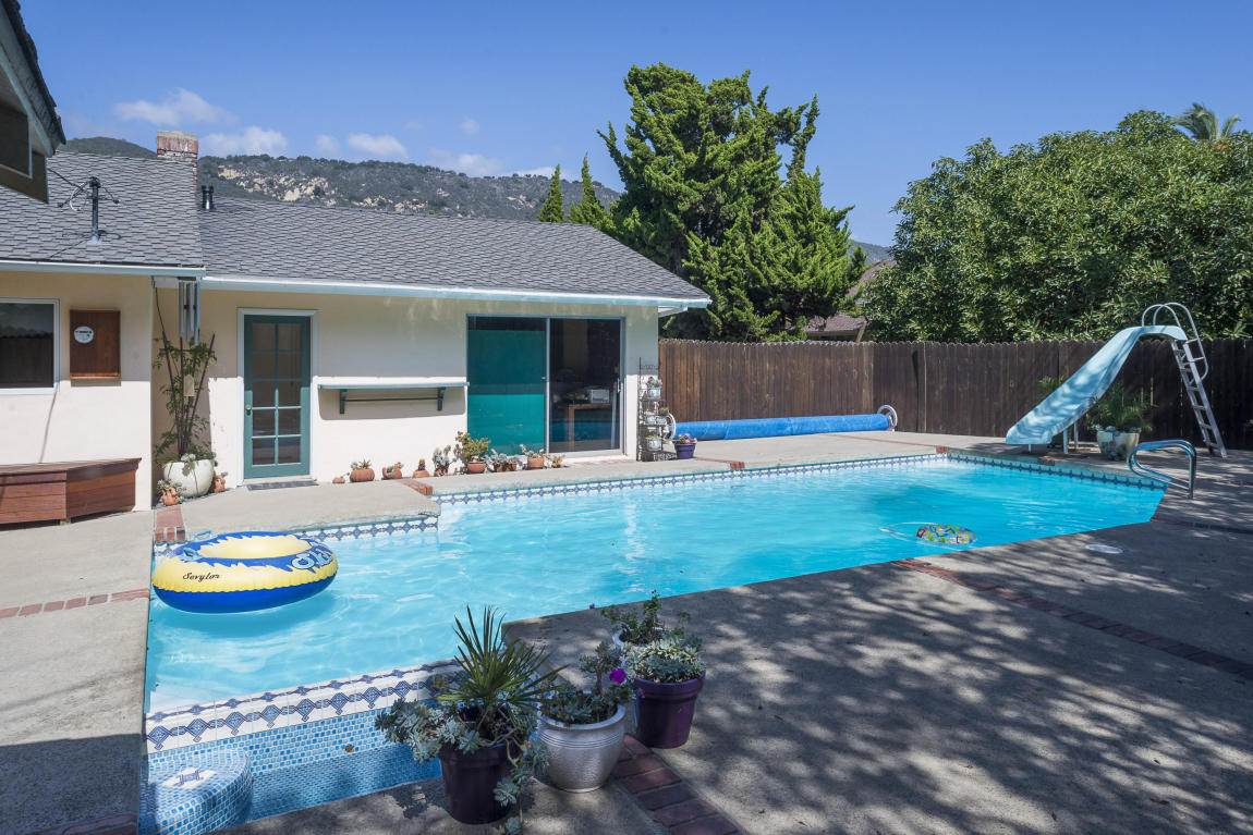 203 Serpolla St, Carpinteria, CA 93013 photo 8