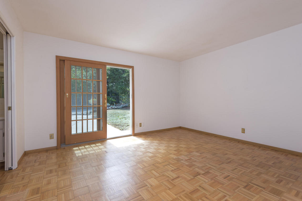 203 Serpolla St, Carpinteria, CA 93013 photo 9
