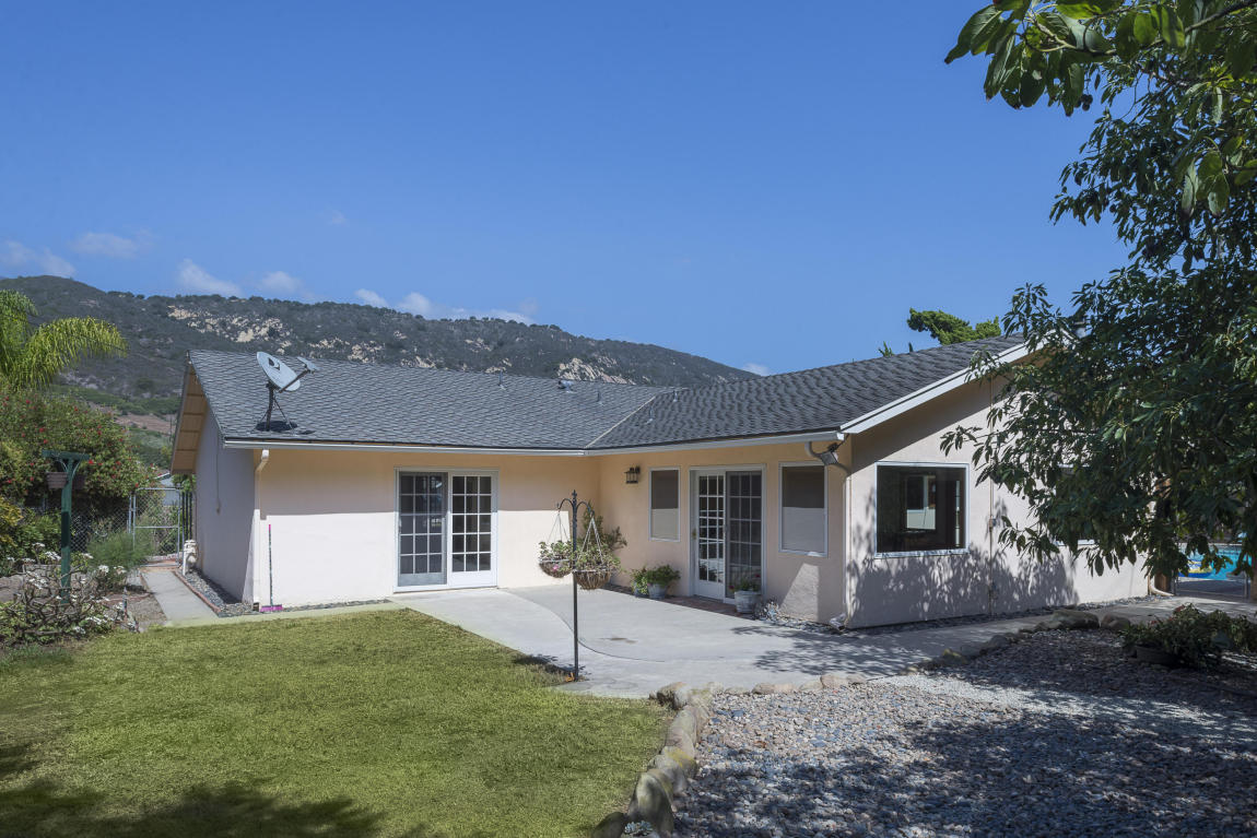 203 Serpolla St, Carpinteria, CA 93013 photo 17