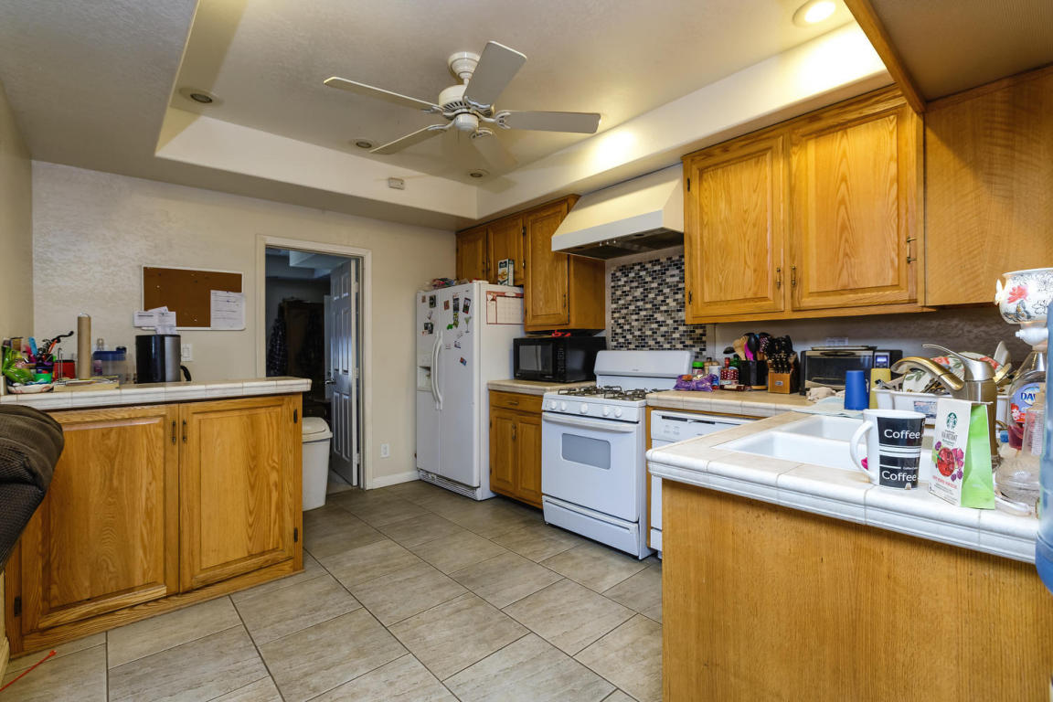 280 Bundren St, Oak View, CA 93022 photo 5