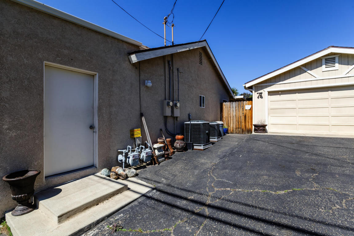 280 Bundren St, Oak View, CA 93022 photo 13