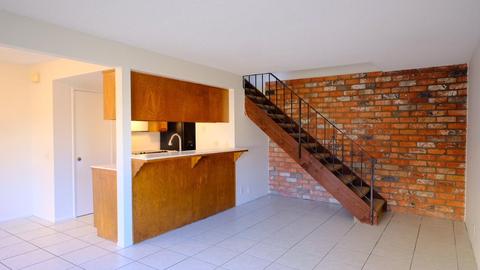 5930 Birch St #3, Carpinteria, CA 93013 photo 1