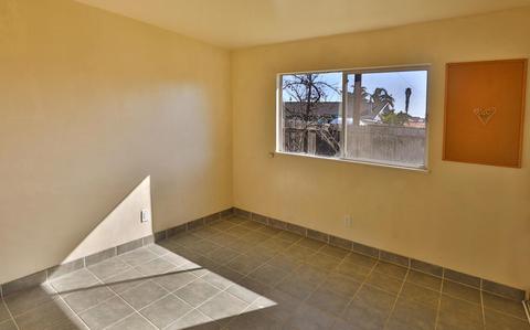 216 N Y St, Lompoc, CA 93436 photo 4