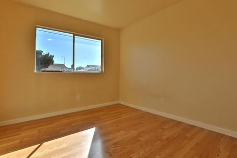 216 N Y St, Lompoc, CA 93436 photo 9