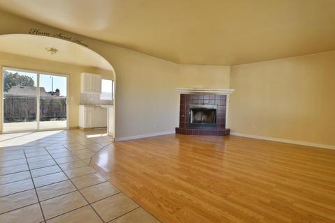 216 N Y St, Lompoc, CA 93436 photo 3