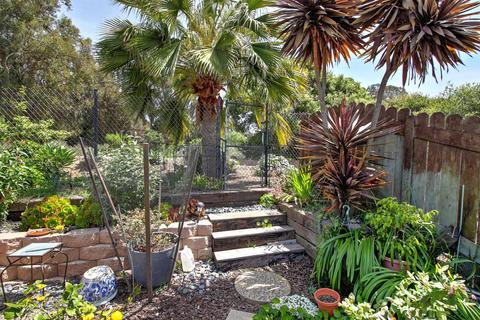 454 Arbol Verde St, Carpinteria, CA 93013 photo 16