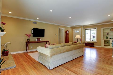 454 Arbol Verde St, Carpinteria, CA 93013 photo 20