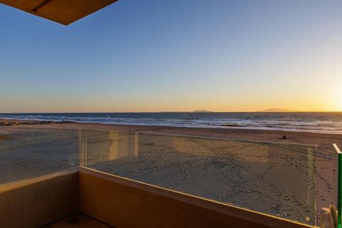 1005 Mandalay Beach Rd, Oxnard, CA 93035 photo 11