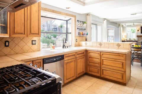27 Aldebaran Ave, Lompoc, CA 93436 photo 8