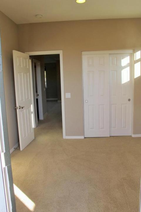 560 Commons Park Dr, Camarillo, CA 93012 photo 17