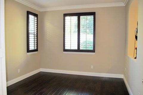 560 Commons Park Dr, Camarillo, CA 93012 photo 12