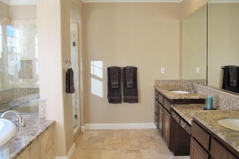 560 Commons Park Dr, Camarillo, CA 93012 photo 26