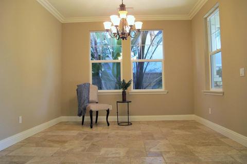 560 Commons Park Dr, Camarillo, CA 93012 photo 7