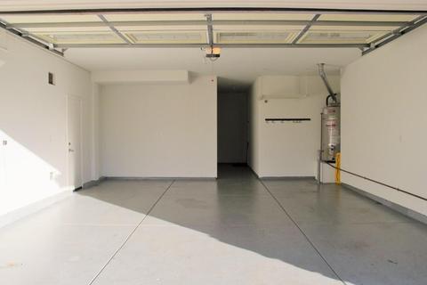 560 Commons Park Dr, Camarillo, CA 93012 photo 29