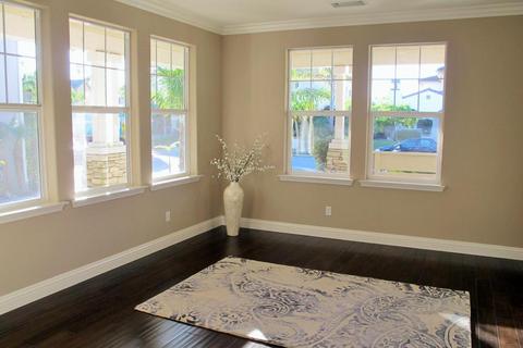 560 Commons Park Dr, Camarillo, CA 93012 photo 5