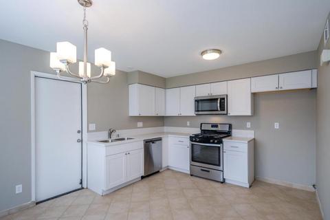 1031 W Walnut Ave, Lompoc, CA 93436 photo 9